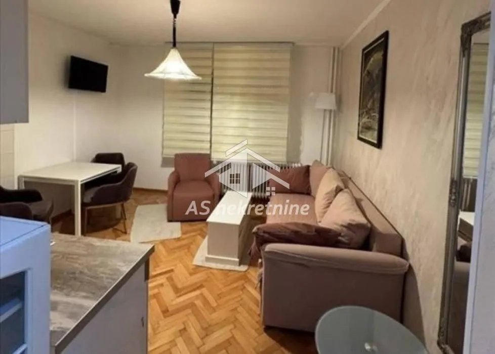 Rent, apartment, 60m², Čukarica, Beograd