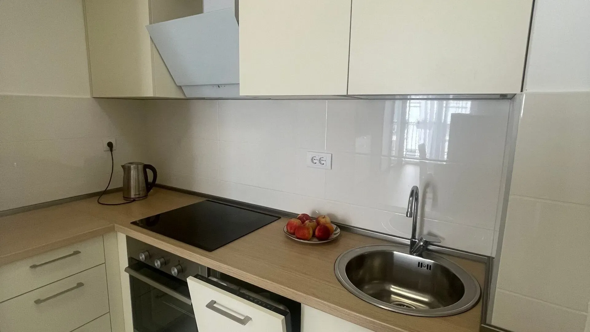 Sale, one bedroom apartment, 46m², Lazi, Budva