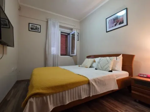 Rent, two bedroom apartment, 120m², Drač, Podgorica - image 7