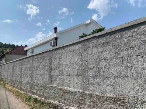 Izdavanje, kuća, 260m², Zagorič, Podgorica - image 12