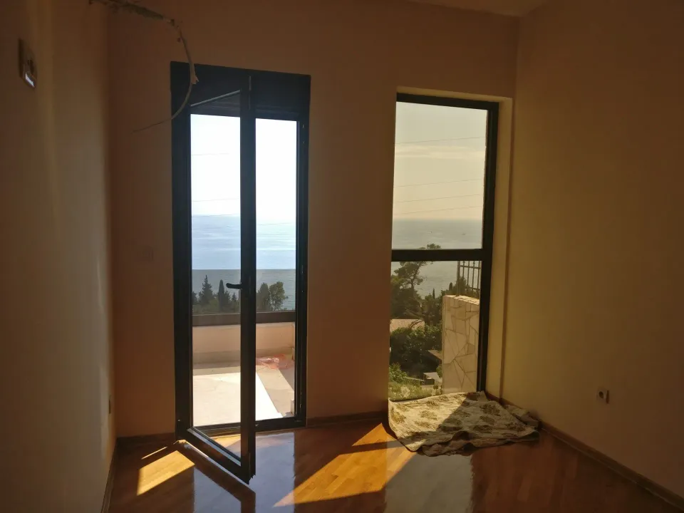 Sale, house, 220m², Šušanj, Bar