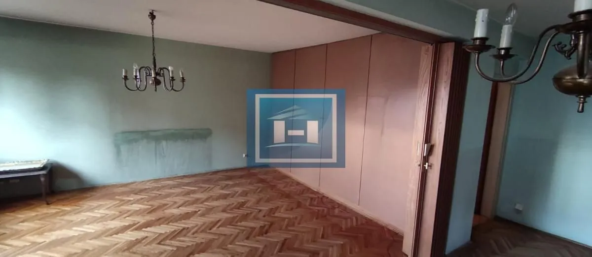 Prodaja, trosoban stan, 80m², Centar, Jagodina