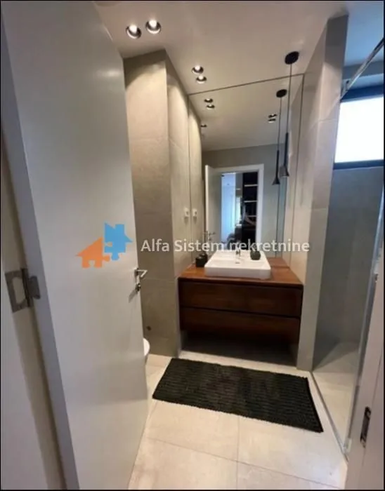 Rent, four bedroom apartment, 112m², Stari Grad, Beograd