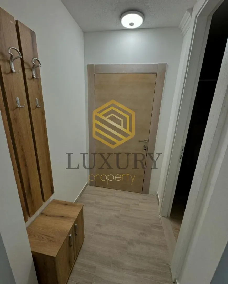 Prodaja, garsonjera, 30m², Blok 9, Podgorica