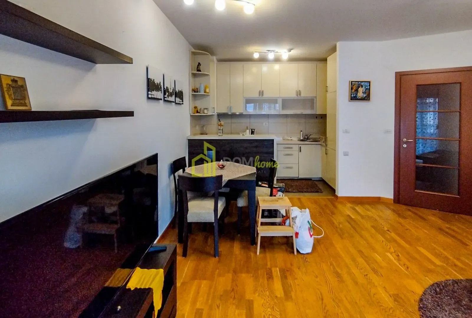 Rent, two bedroom apartment, 72m², City Kvart, Podgorica