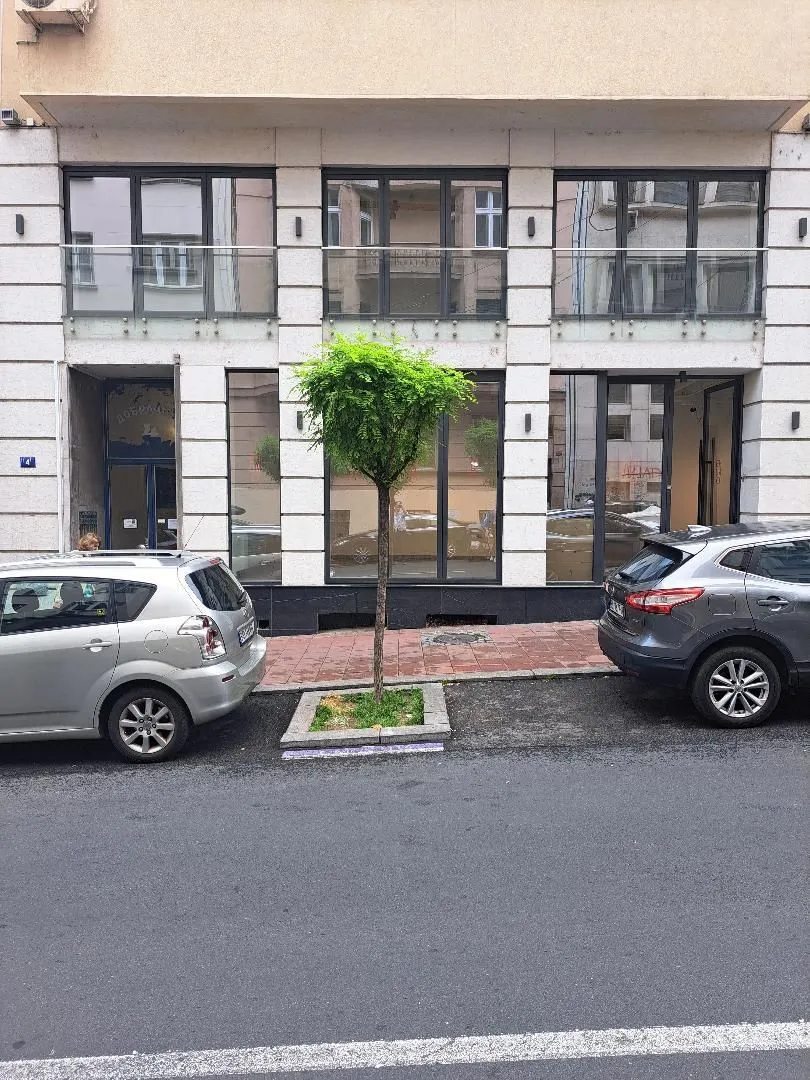 Sale, office space, 224m², Stari Grad, Beograd