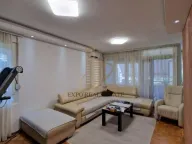 Izdavanje, trosoban stan, 71m², Novi Beograd Blok 22, Novi Beograd Sve Podlokacije - image 1