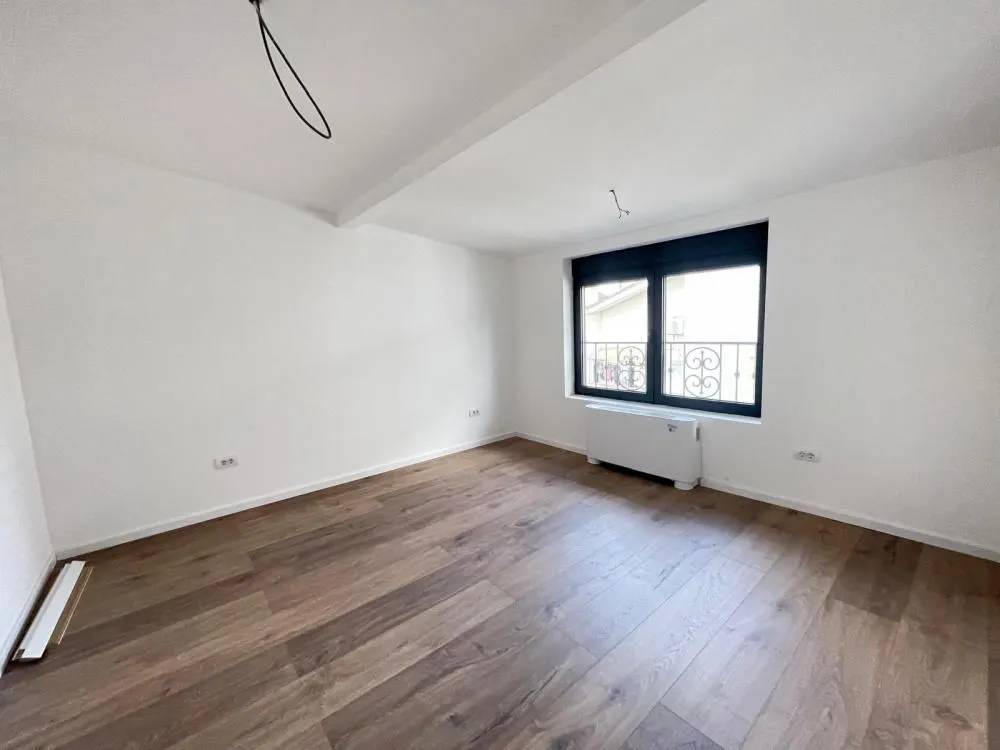 Sale, house, 233m², Čukarica, Beograd