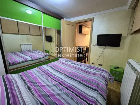 Izdavanje, dvosoban stan, 44m², Vračar Hram, Vračar Sve Podlokacije - image 8