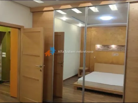 Rent, two bedroom apartment, 63m², Kalenić Pijaca, Vračar Sve Podlokacije - image 13