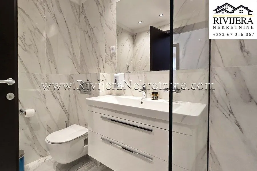 Sale, two bedroom apartment, 87m², Rafailovići, Budva