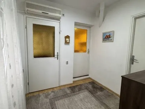 Izdavanje, dvosoban stan, 54m², Lekino Brdo, Voždovac Sve Podlokacije - image 3