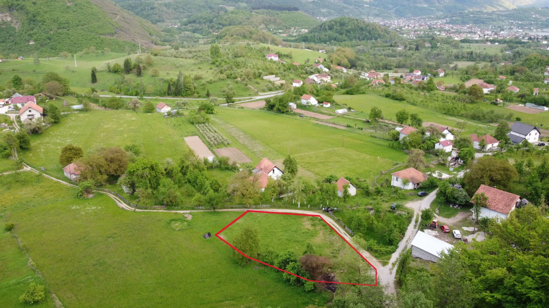 Prodaja, plac, 851m², Centar, Plav