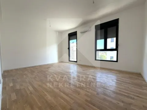Rent, two bedroom apartment, 64m², Tološi, Podgorica - image 2