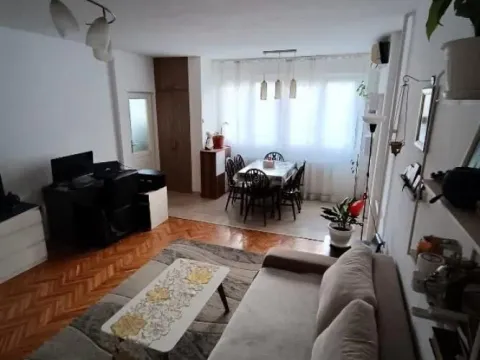 Sale, three bedroom apartment, 73m², Zvezdara Sve Podlokacije, Beograd - image 3