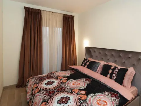 Prodaja, jednosoban stan, 45m², Budva, Crna Gora - image 4