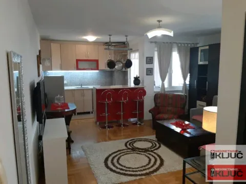 Rent, one bedroom apartment, 45m², Podbara, Novi Sad Sve Podlokacije - image 2
