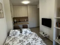 Izdavanje, garsonjera, 25m², Pod Kuk, Tivat - image 10