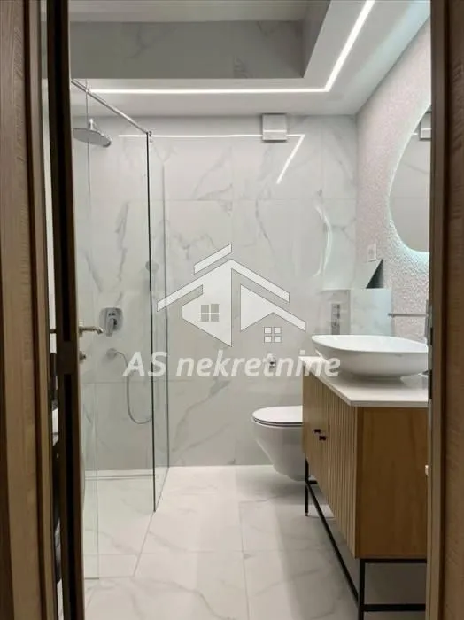 Rent, two bedroom apartment, 55m², Vračar Sve Podlokacije, Beograd
