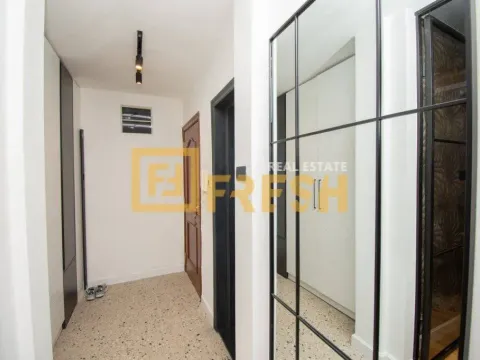 Izdavanje, dvosoban stan, 74m², Centar, Podgorica - image 16