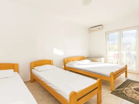 Sale, house, 241m², Đenovići, Herceg Novi - image 9