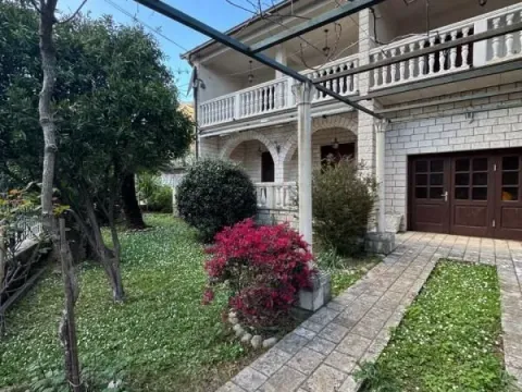 Prodaja, kuća, 250m², Igalo, Herceg Novi - image 8