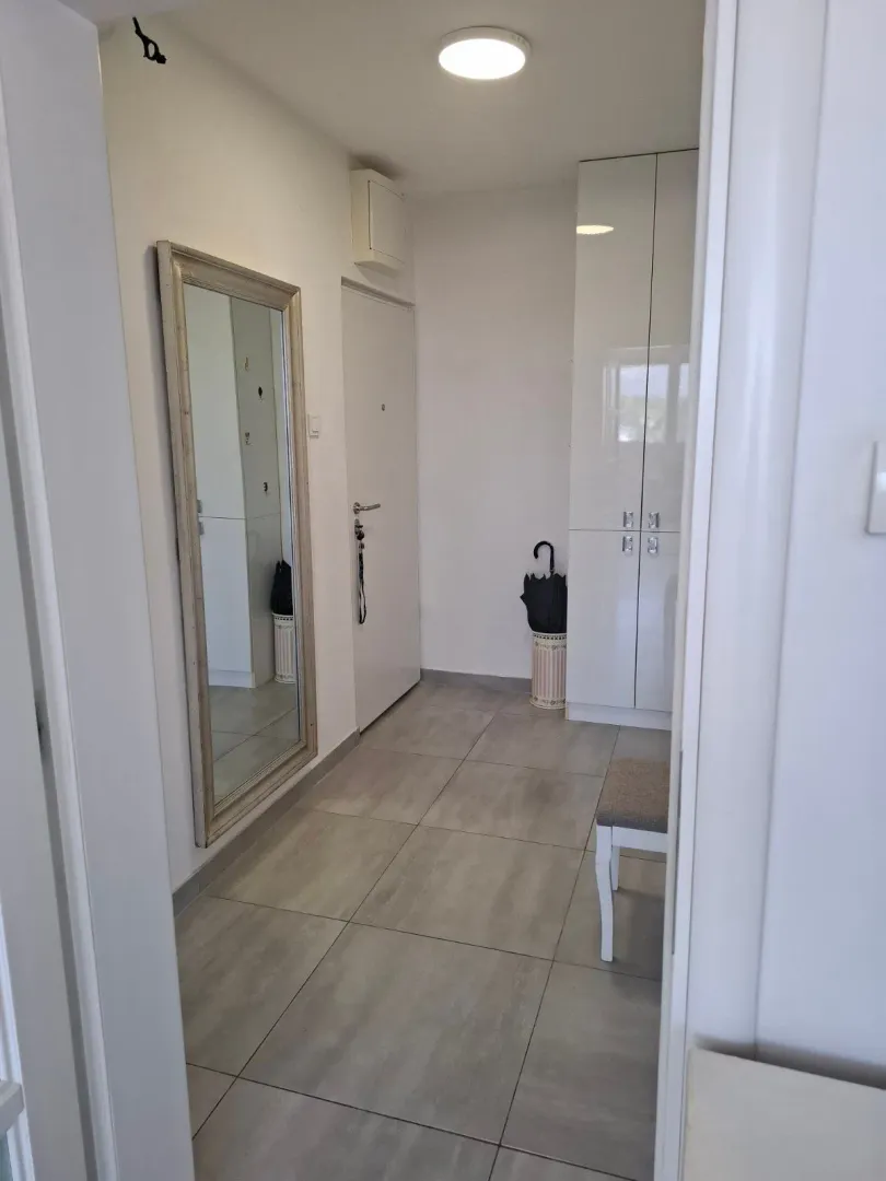 Rent, two bedroom apartment, 80m², Preko Morače, Podgorica
