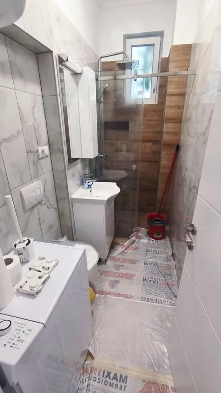 Izdavanje, dvosoban stan, 32m², Zvezdara Sve Podlokacije, Beograd