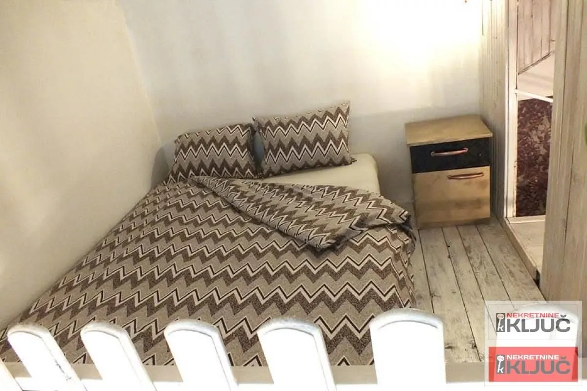 Prodaja, jednosoban stan, 24m², Centar, Novi Sad