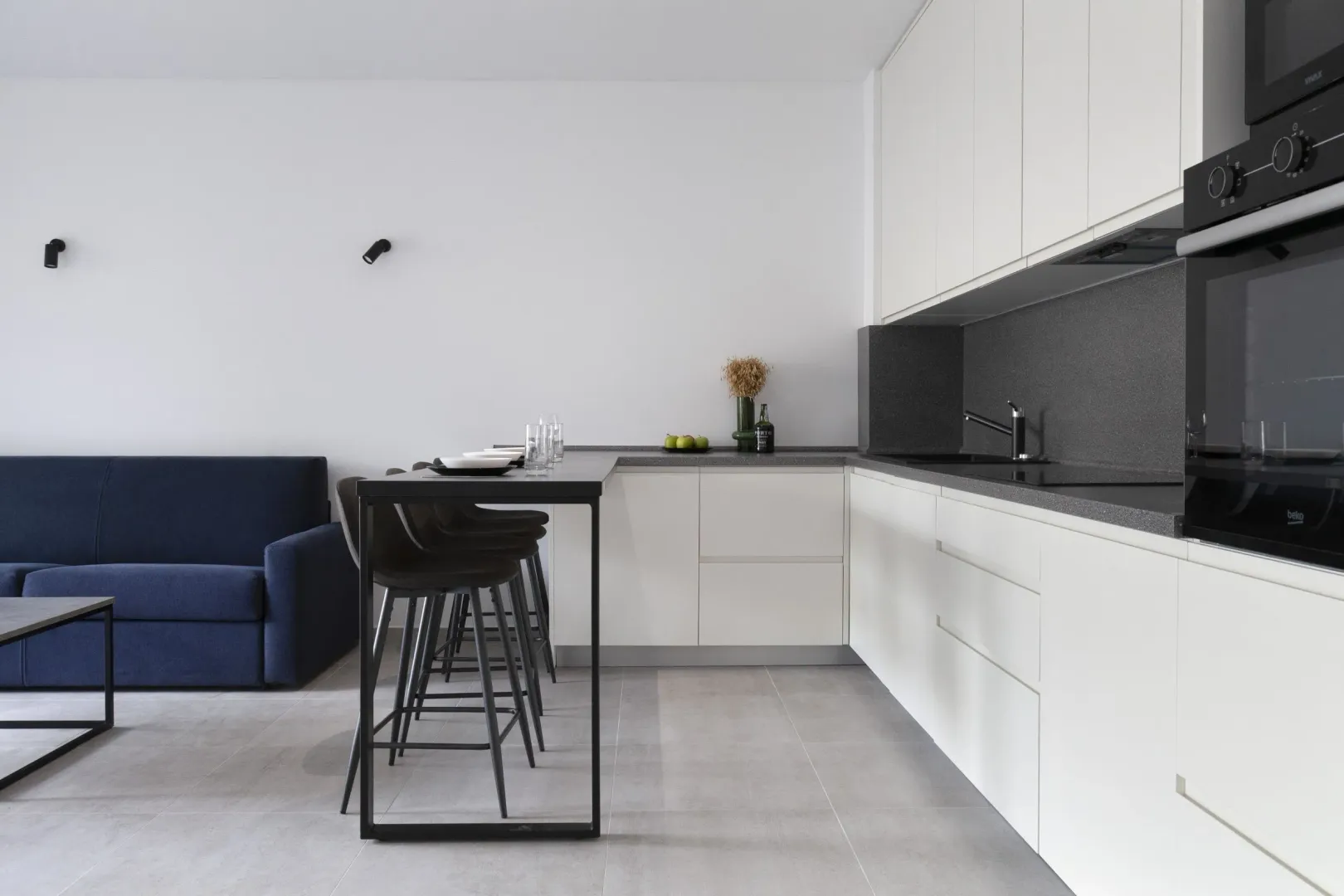 Sale, two bedroom apartment, 64m², Kotor, Crna Gora