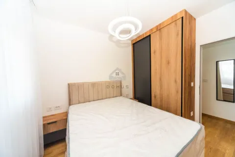 Izdavanje, jednosoban stan, 49m², Stari Aerodrom, Podgorica - image 7