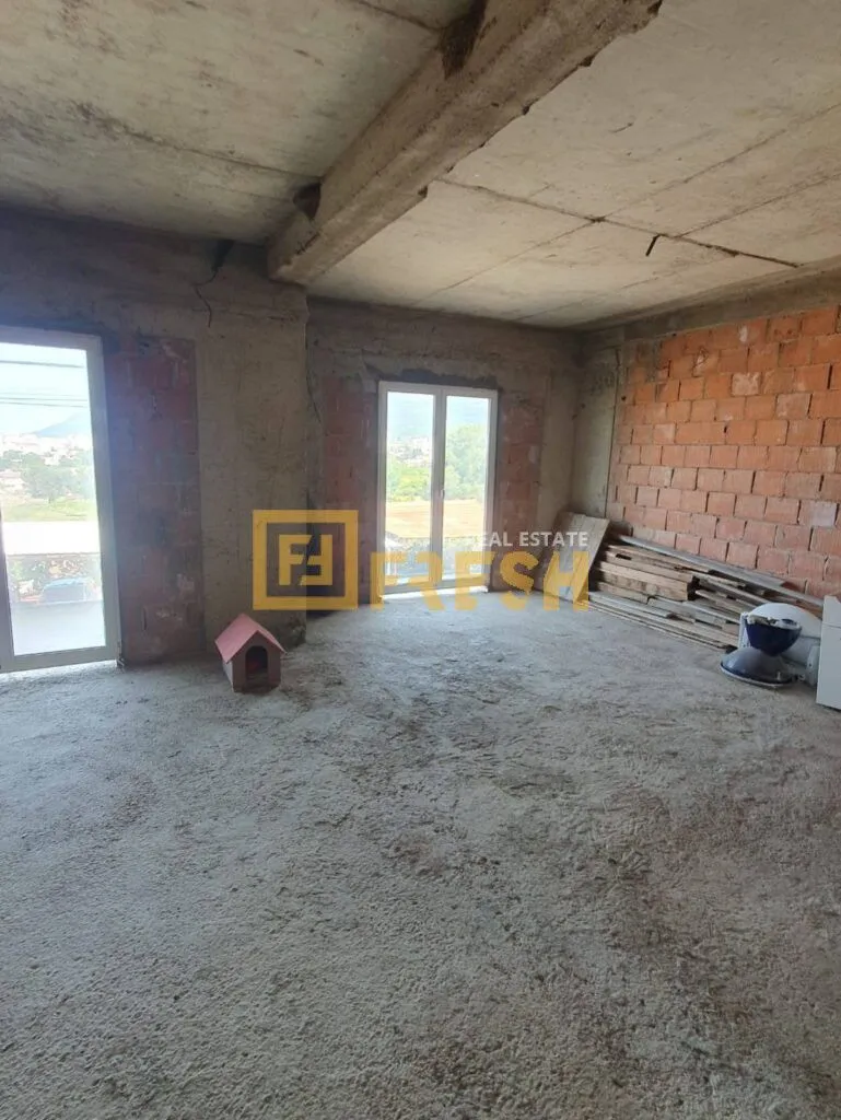 Prodaja, kuća, 340m², Bar, Crna Gora