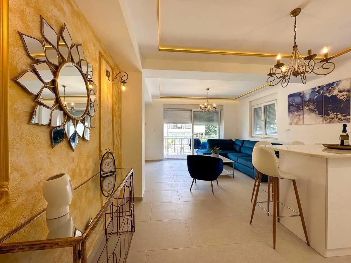 Rent, one bedroom apartment, 53m², Centar, Tivat