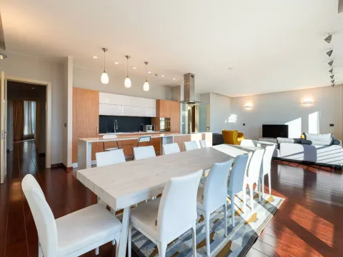 Rent, three bedroom apartment, 204m², Kod Capital Plaze, Podgorica - image 20