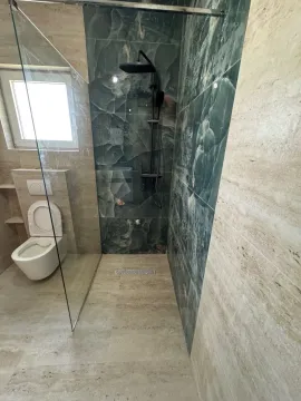 Rent, two bedroom apartment, 53m², Radanovići, Kotor - image 10