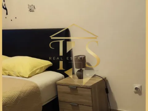 Rent, one bedroom apartment, 40m², Centar, Tivat - image 4