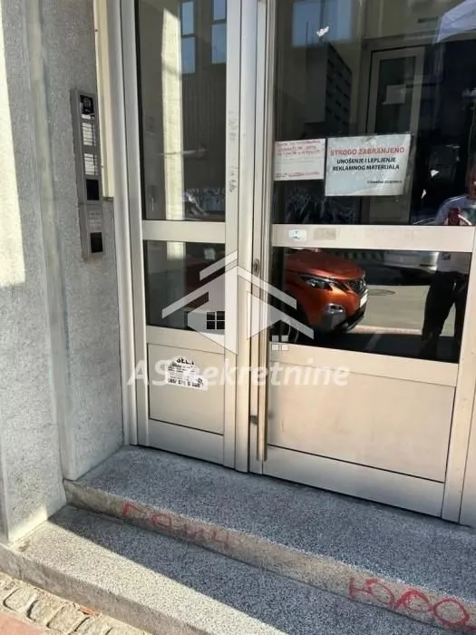 Rent, apartment, 78m², Stari Grad, Beograd