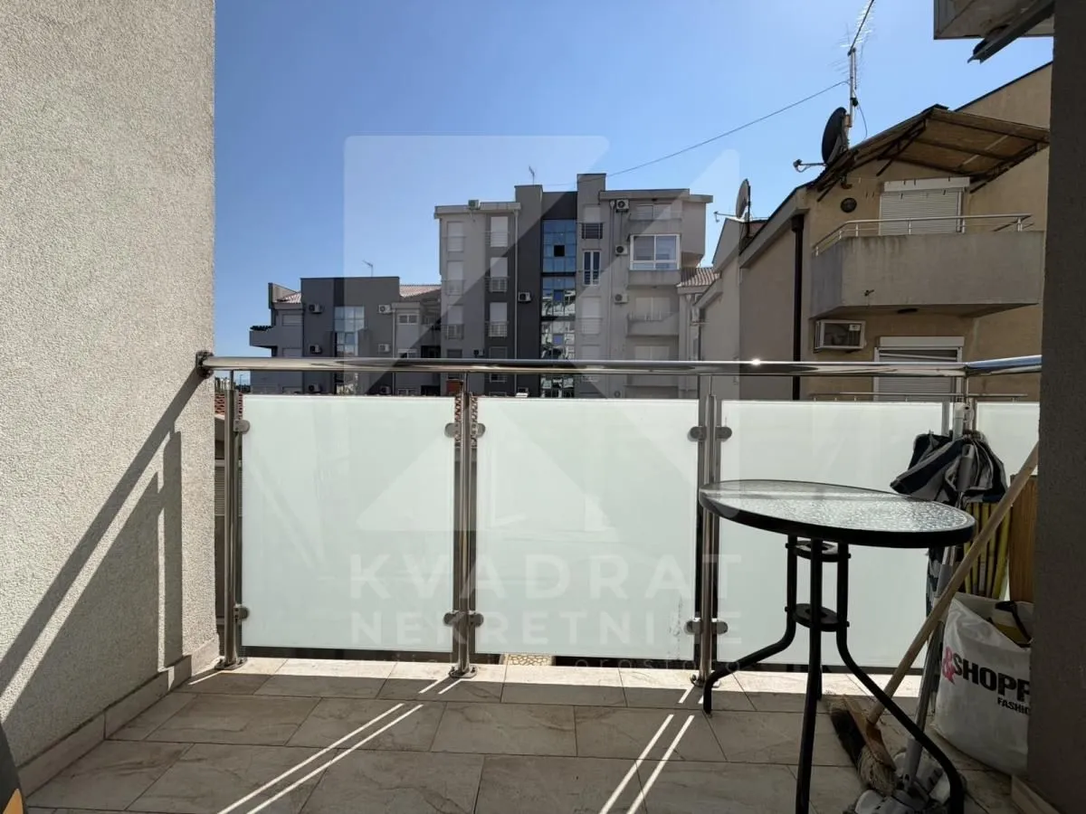 Prodaja, jednosoban stan, 45m², Ljubović, Podgorica