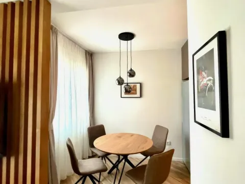 Rent, two bedroom apartment, 70m², Mažina, Tivat - image 6