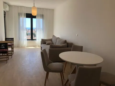 Prodaja, dvosoban stan, 52m², Budva, Crna Gora - image 1