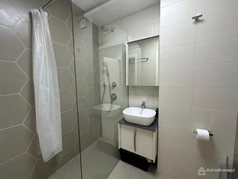 Prodaja, jednosoban stan, 54m², Dobrota, Kotor - image 11