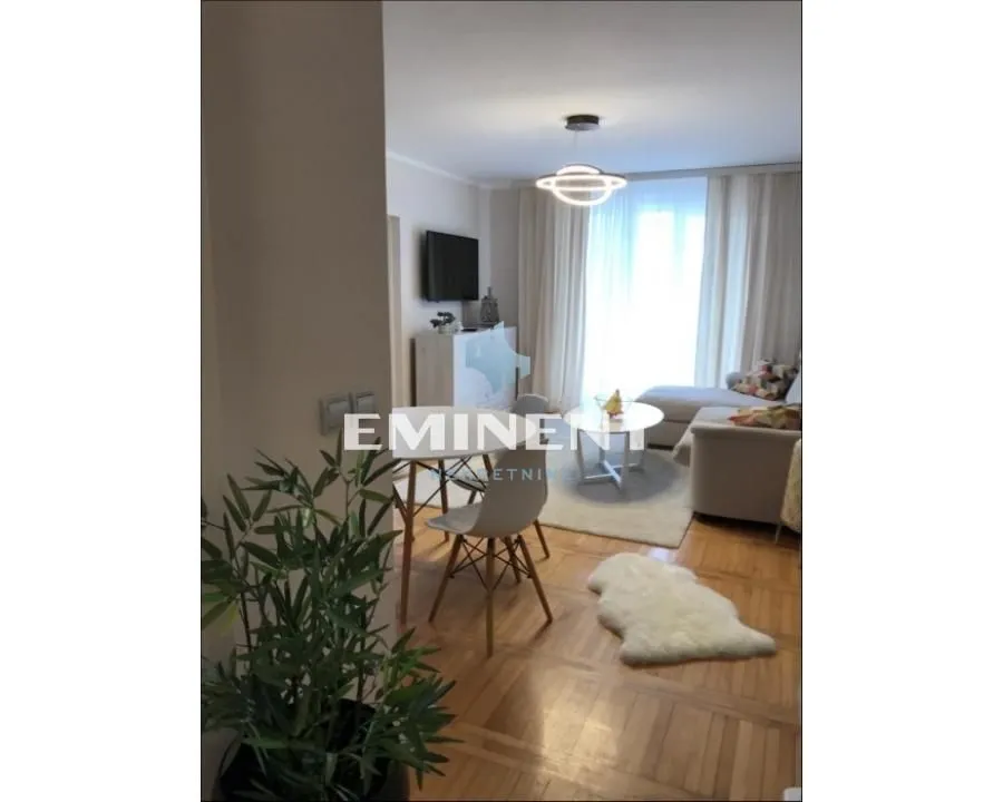 Rent, three bedroom apartment, 72m², Savski Venac, Beograd