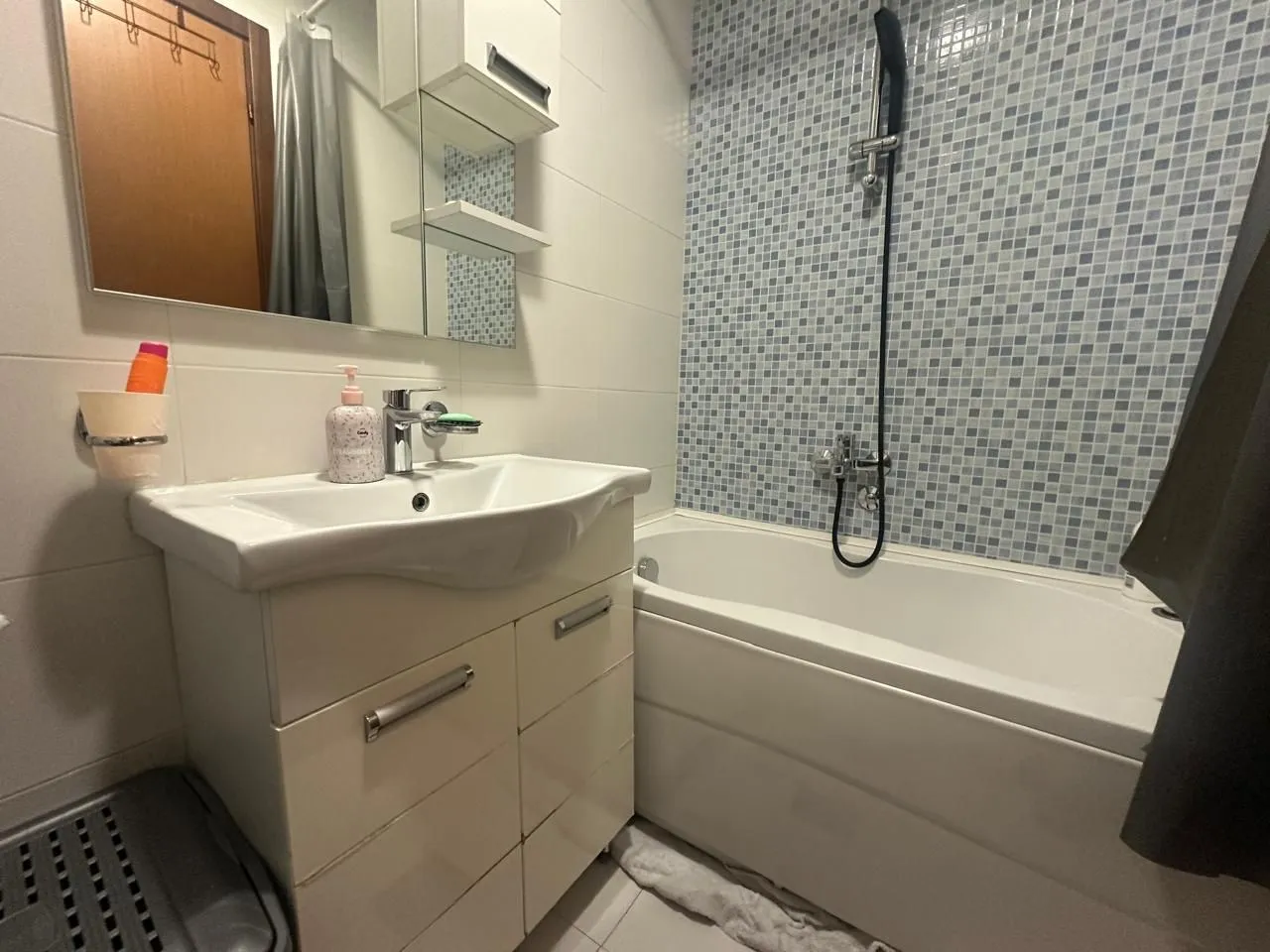 Prodaja, garsonjera, 33m², City Kvart, Podgorica