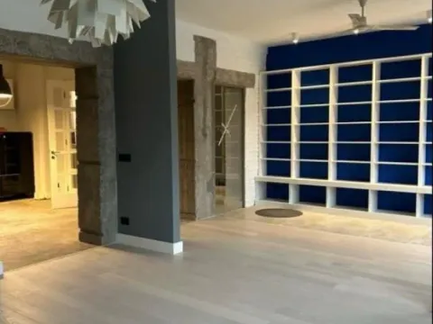 Izdavanje, trosoban stan, 125m², Stari Grad, Beograd - image 3