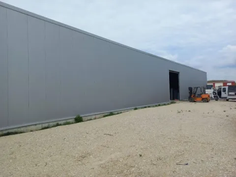 Izdavanje, poslovni prostor, 620m², Krnjaca, Palilula Sve Podlokacije