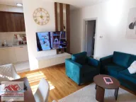 Prodaja, četvorosoban stan, 100m², Centar, Kragujevac - image 3