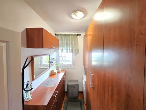 Sale, one bedroom apartment, 76m², Dubovica, Budva - image 21