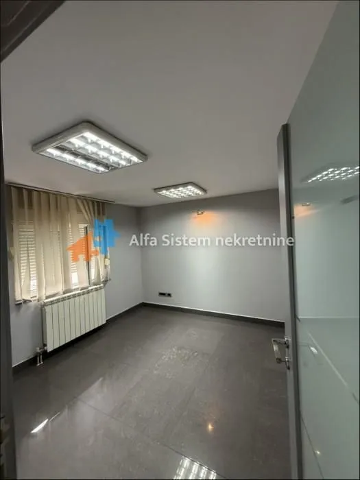 Rent, office space, 144m², Južni Bulevar, Vračar Sve Podlokacije