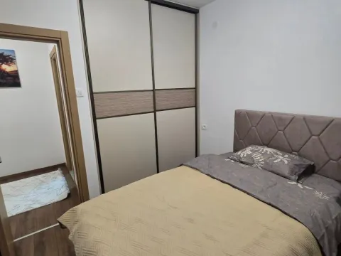 Rent, three bedroom apartment, 103m², Tološka šuma, Podgorica - image 9