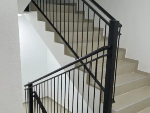 Izdavanje, jednosoban stan, 45m², Pobrežje, Podgorica - image 7